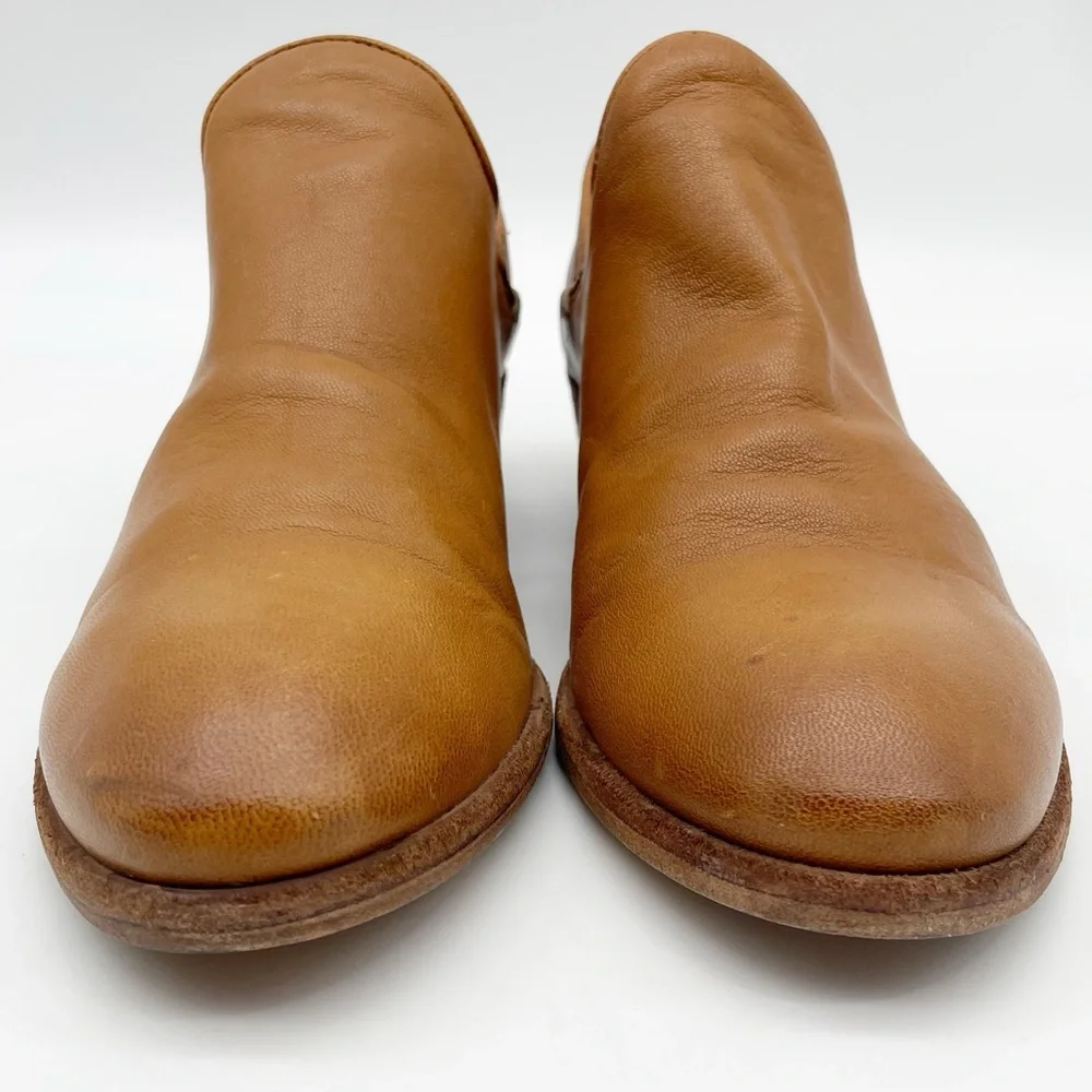 Frye Carson shootie ankle boot cognac 8.5